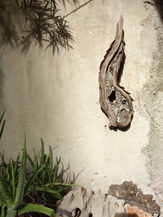 Curvy driftwood house